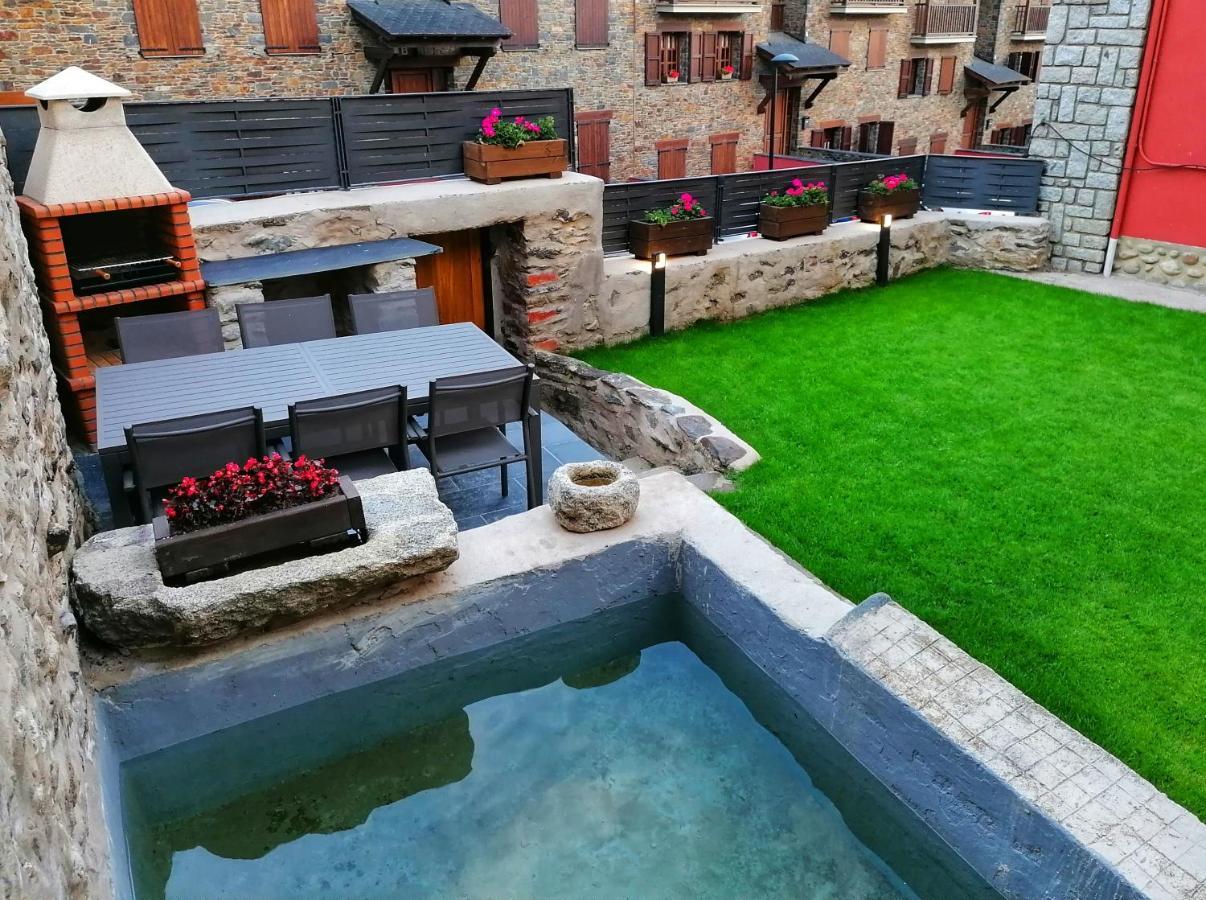 Apartament "El Castell" Casa Rural Cal Rialla Льивия Экстерьер фото