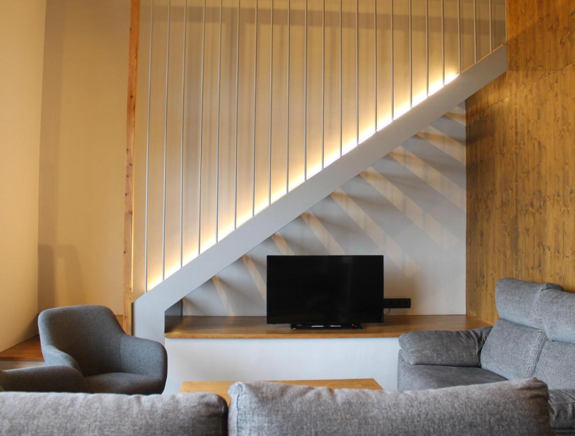Apartament "El Castell" Casa Rural Cal Rialla Льивия Экстерьер фото